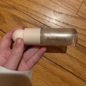 rare beauty highlighter